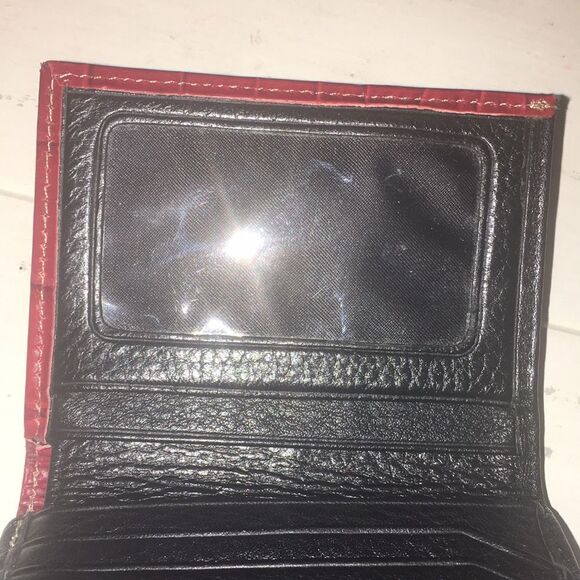 Brighton Red Croc Embossed Wallet EUC - Picture 5 of 8